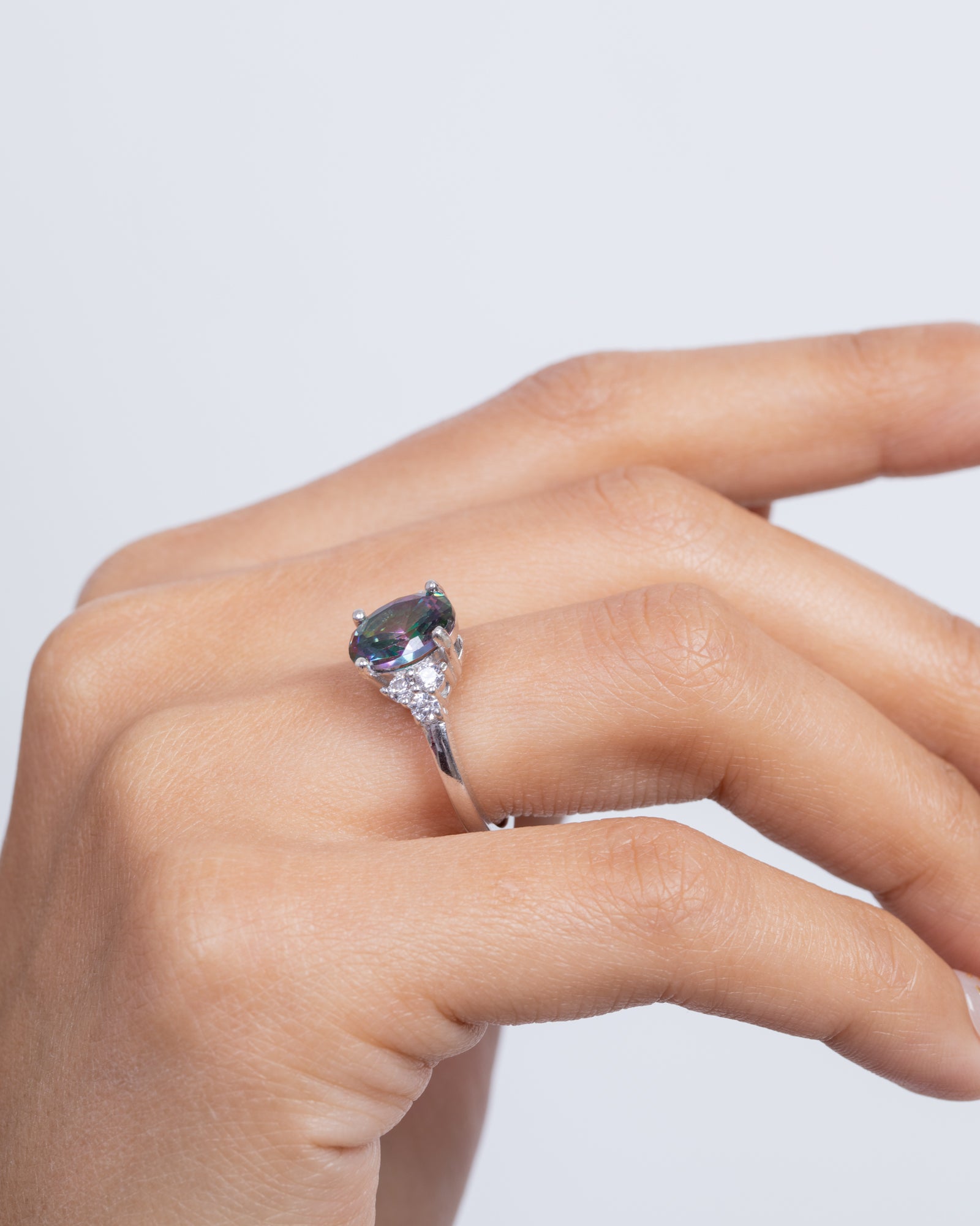 Zircon Oval Purple Shades (08) Ring