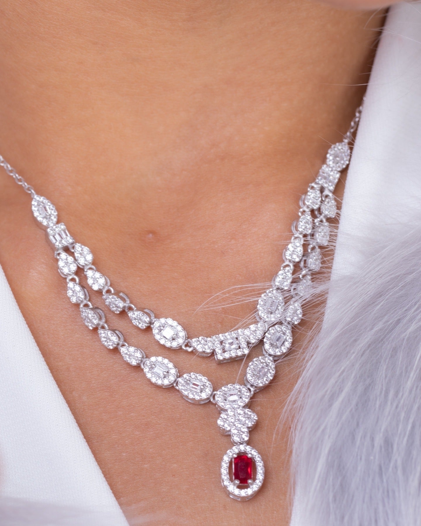 Zircon Oval Double Layer (024) Red Necklace