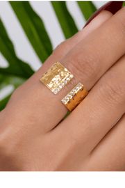 Zircon Bedouin (04) Gold Plated Ring