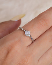 Zircon & Oval  Ring