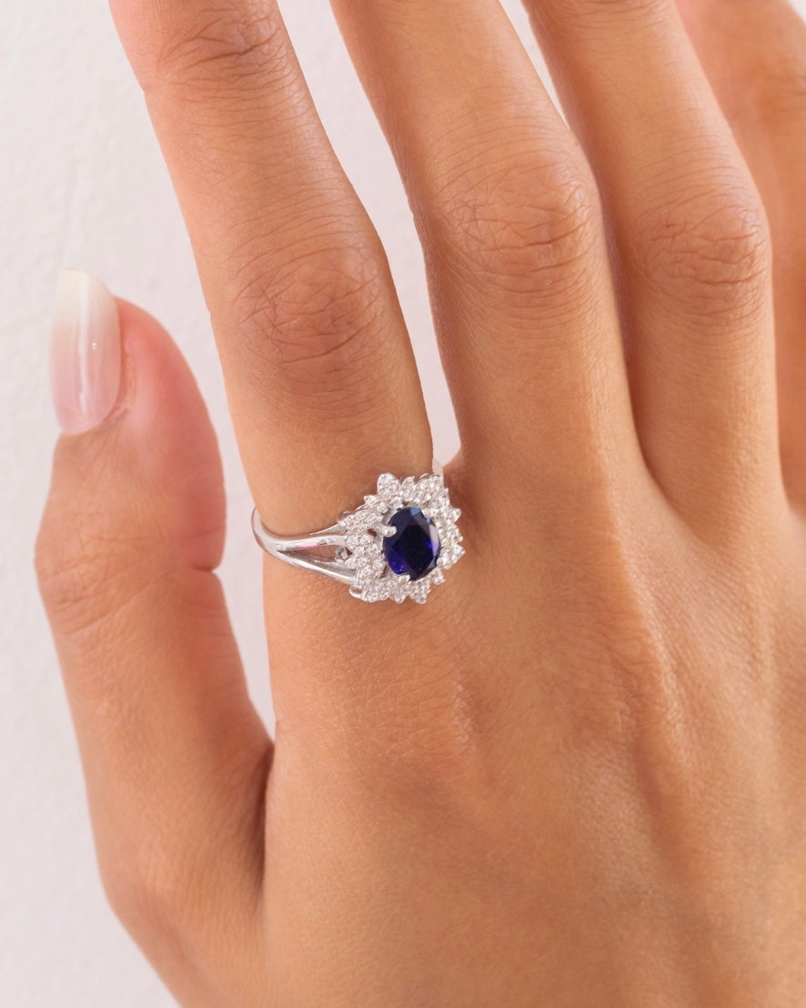 Zircon Blue Flower (010) Ring