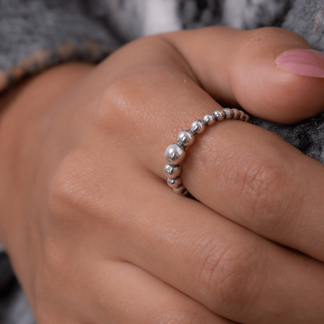 Plain Balls (01) Ring