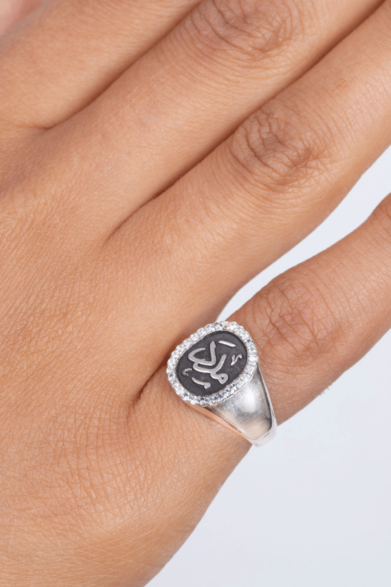 Zircon مدد  pinky Ring