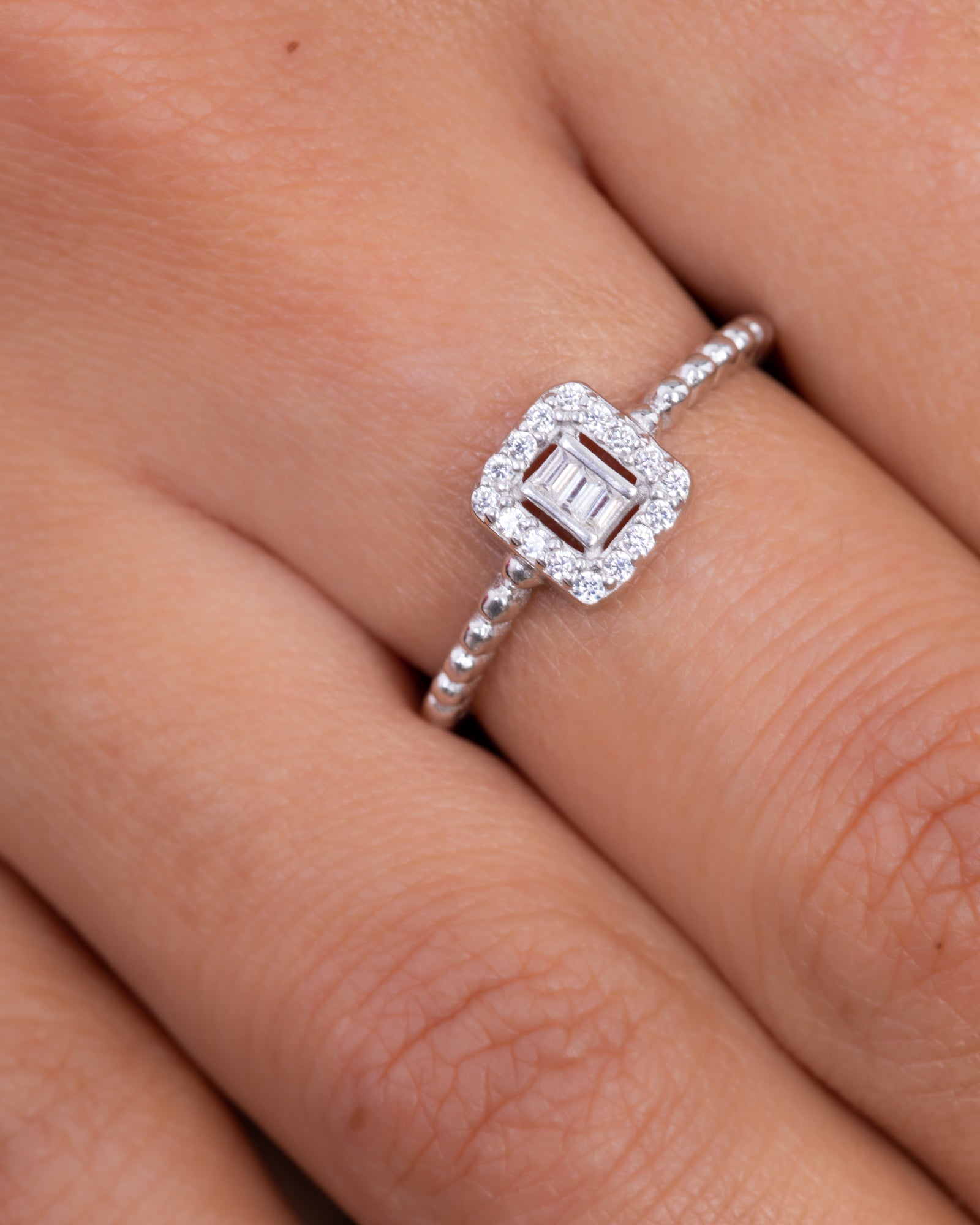 Zircon & Balls Diamond Ring