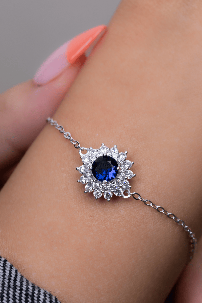 Zircon Flower Blue (06) Bracelet