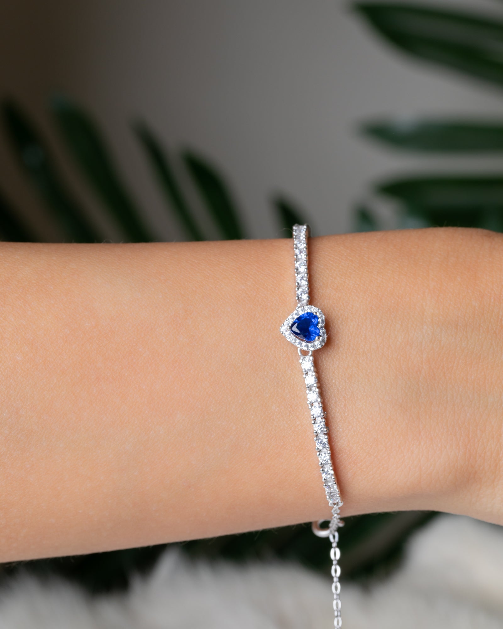 Zircon Blue Heart Tennis Bracelet