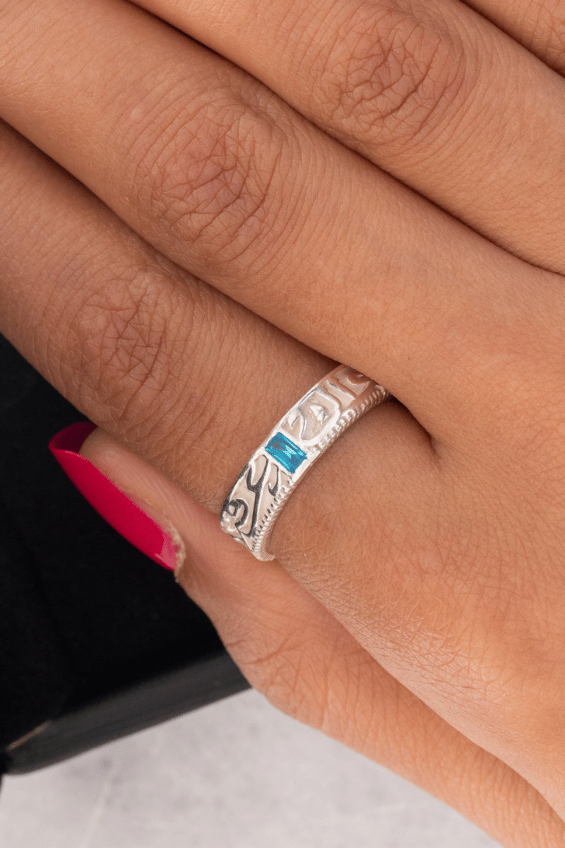 Zircon Hawak Turquoise Ring