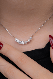 Zircon & Pearl (01) Necklace