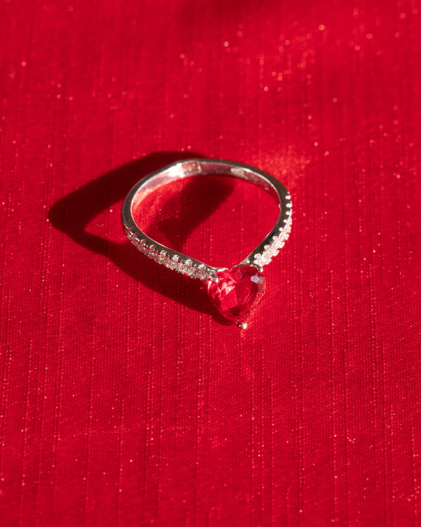 Zircon Red Single Heart Ring