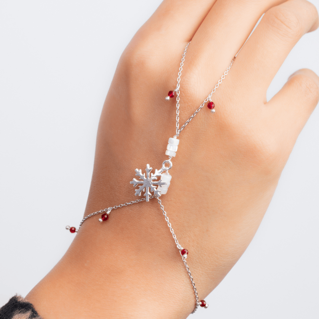 sadaf&red snowflak handchain