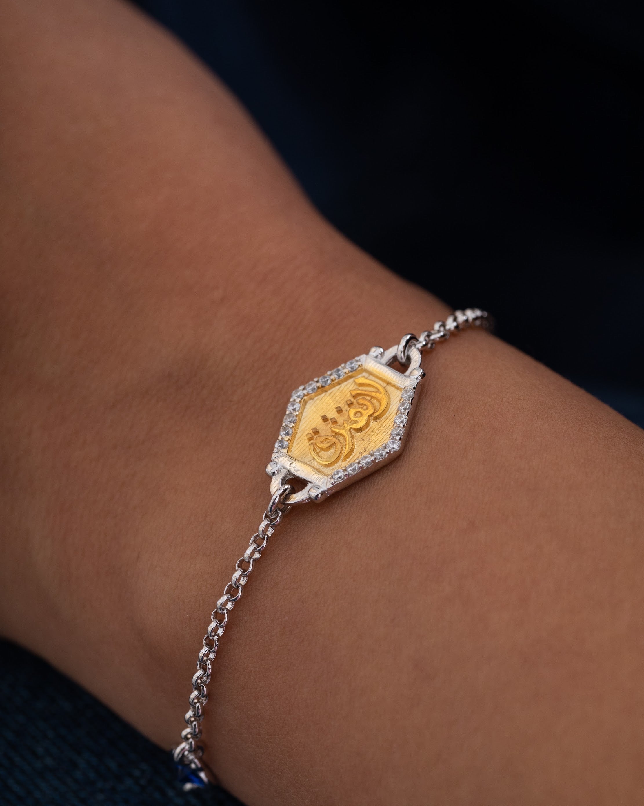 Zircon Blue La Nftrak Gold Plated Bracelet