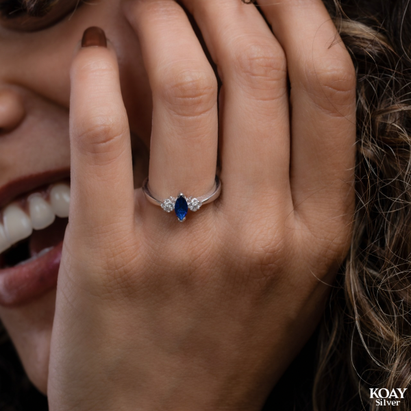 Zircon Oval Blue (04) Ring