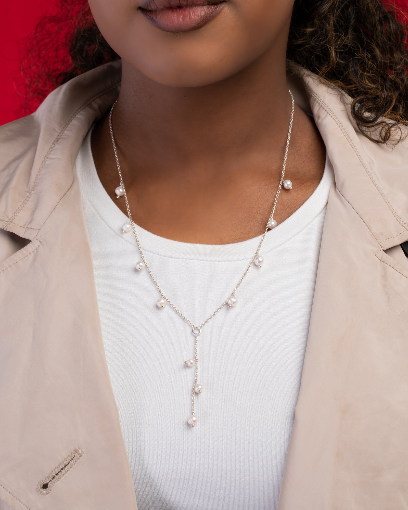 Dropped Pearl Necklace