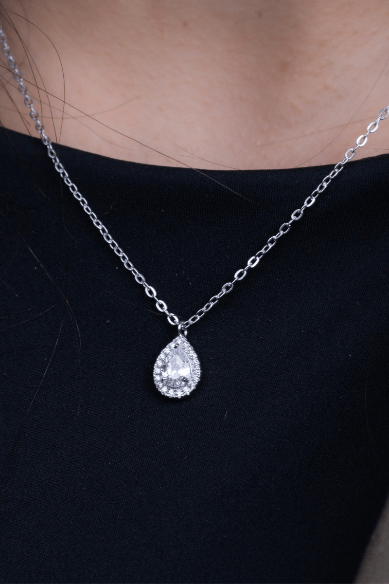 Zircon Oval (04) Necklace