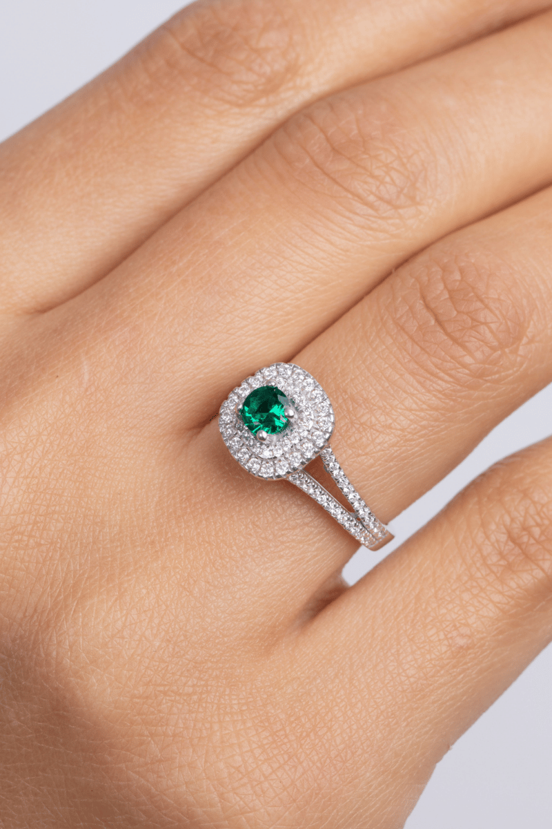 Zircon (0140) Green  Ring