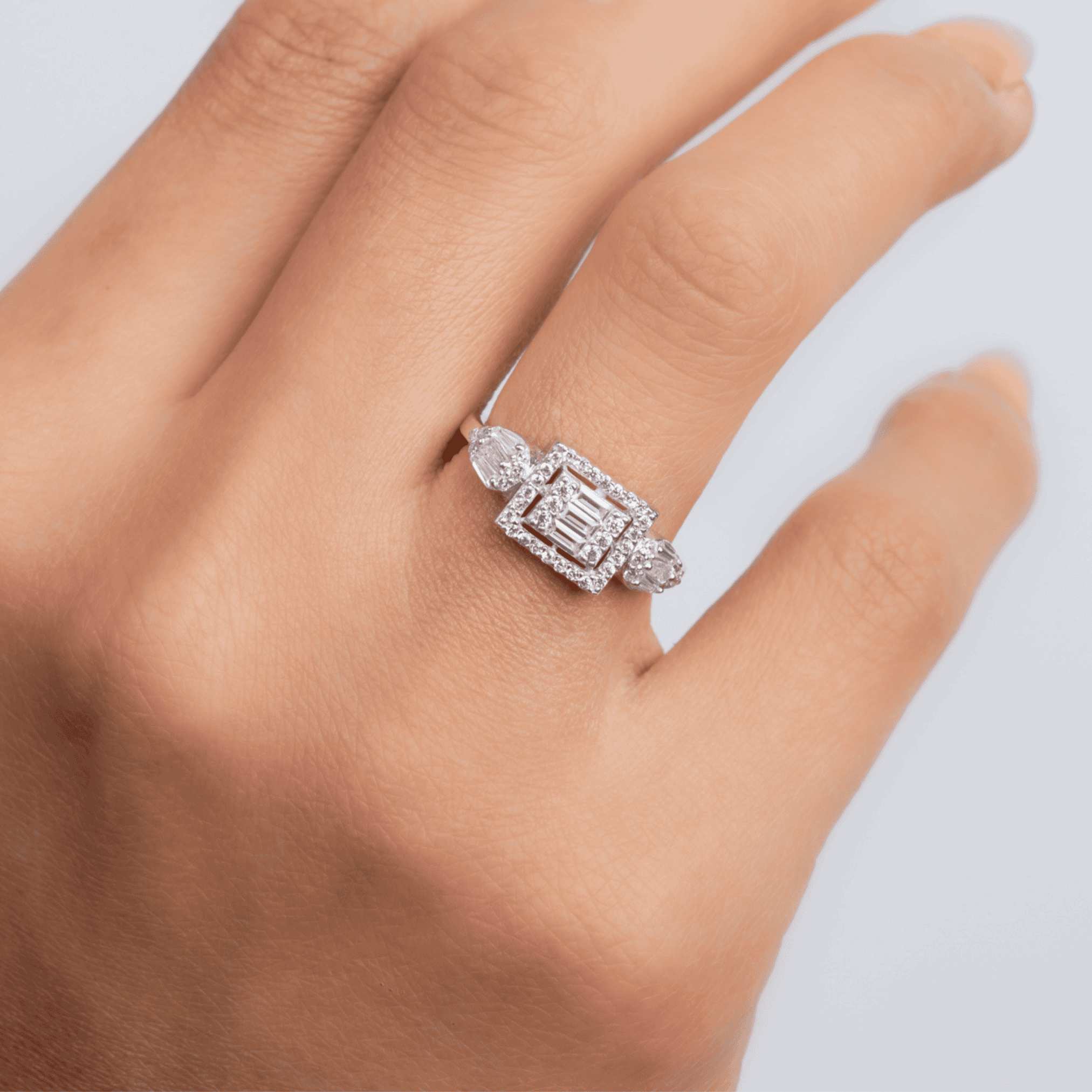 Zircon Diamond (01) Ring