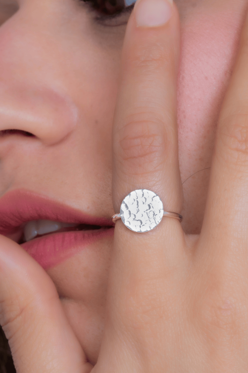Circle (01) Ring