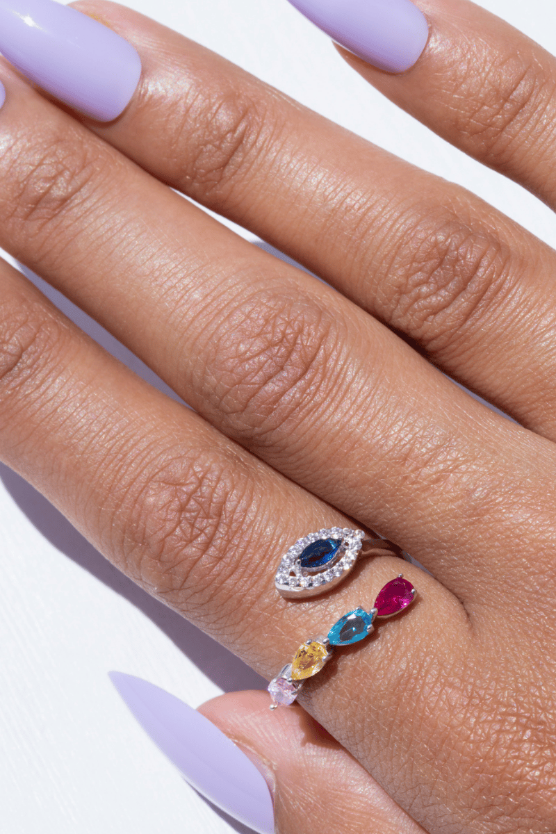 Zircon Oval Colored (09) Ring