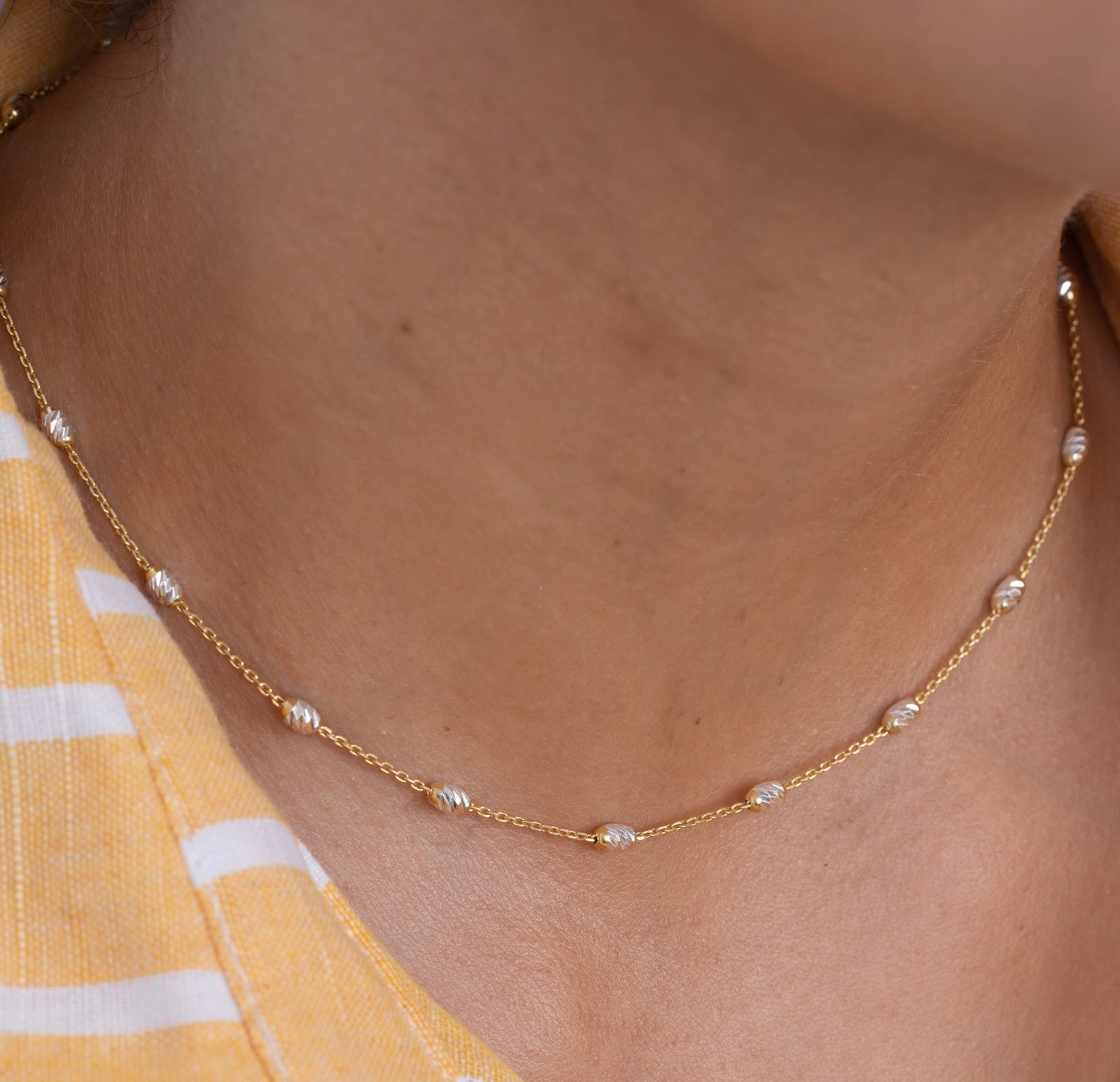Ovals Mix Gold Necklace