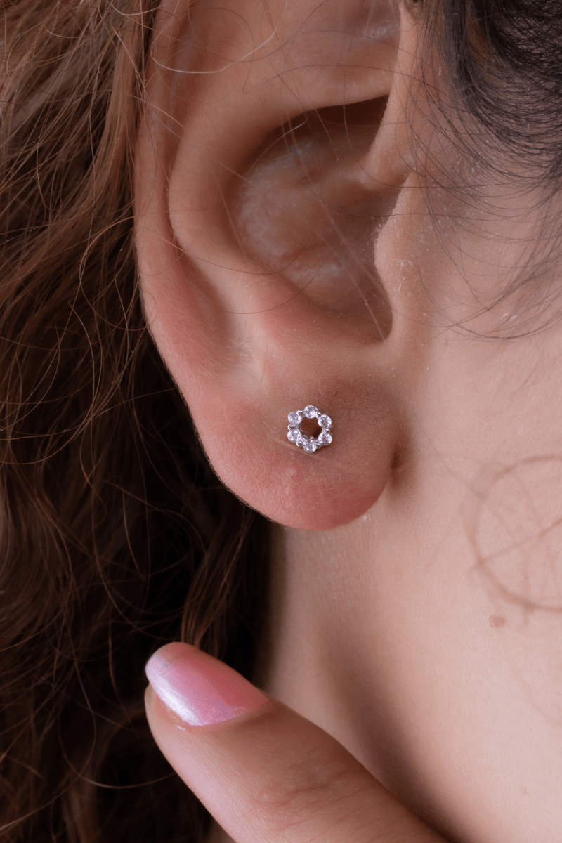Zircon Flower (09) Earring