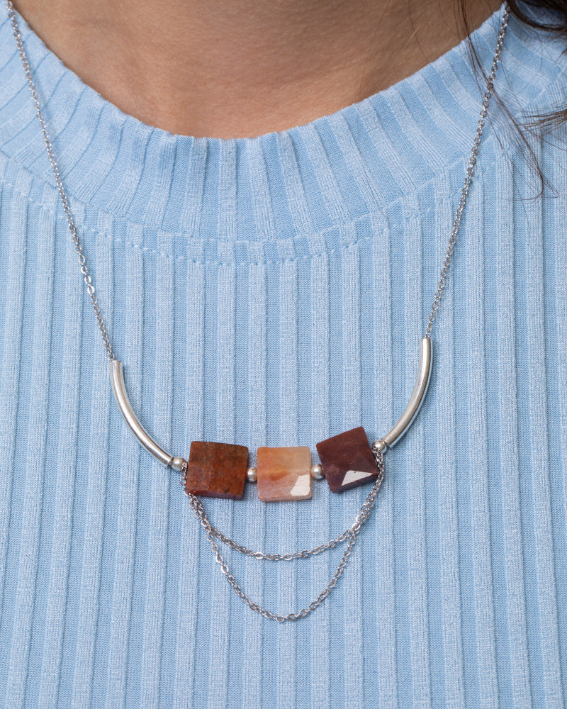 Brown quartz N
