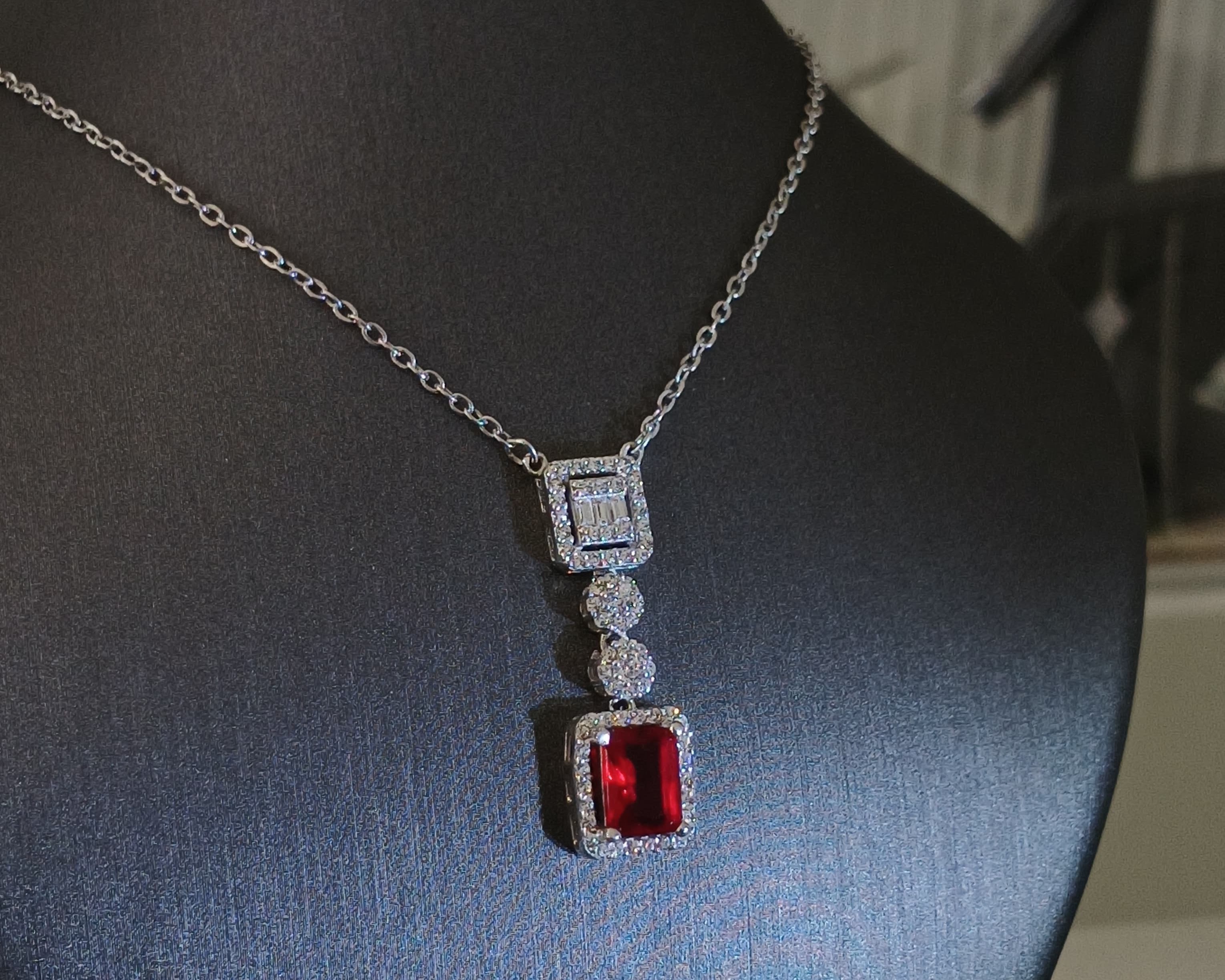 Square Zircon & Red Necklace