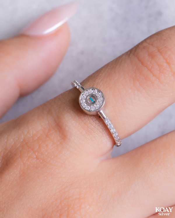 Zircon (0110) Ring