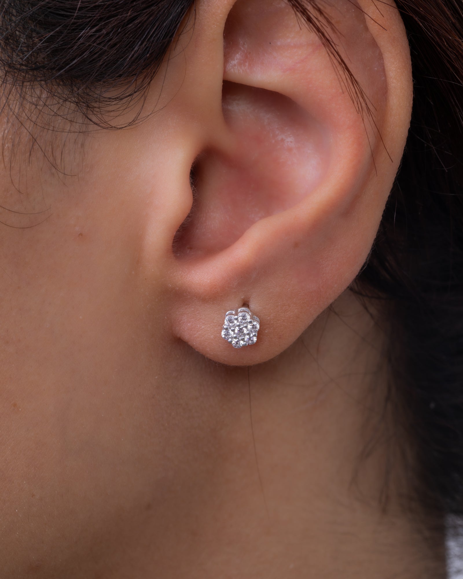 Zircon Tiny Flower Earring