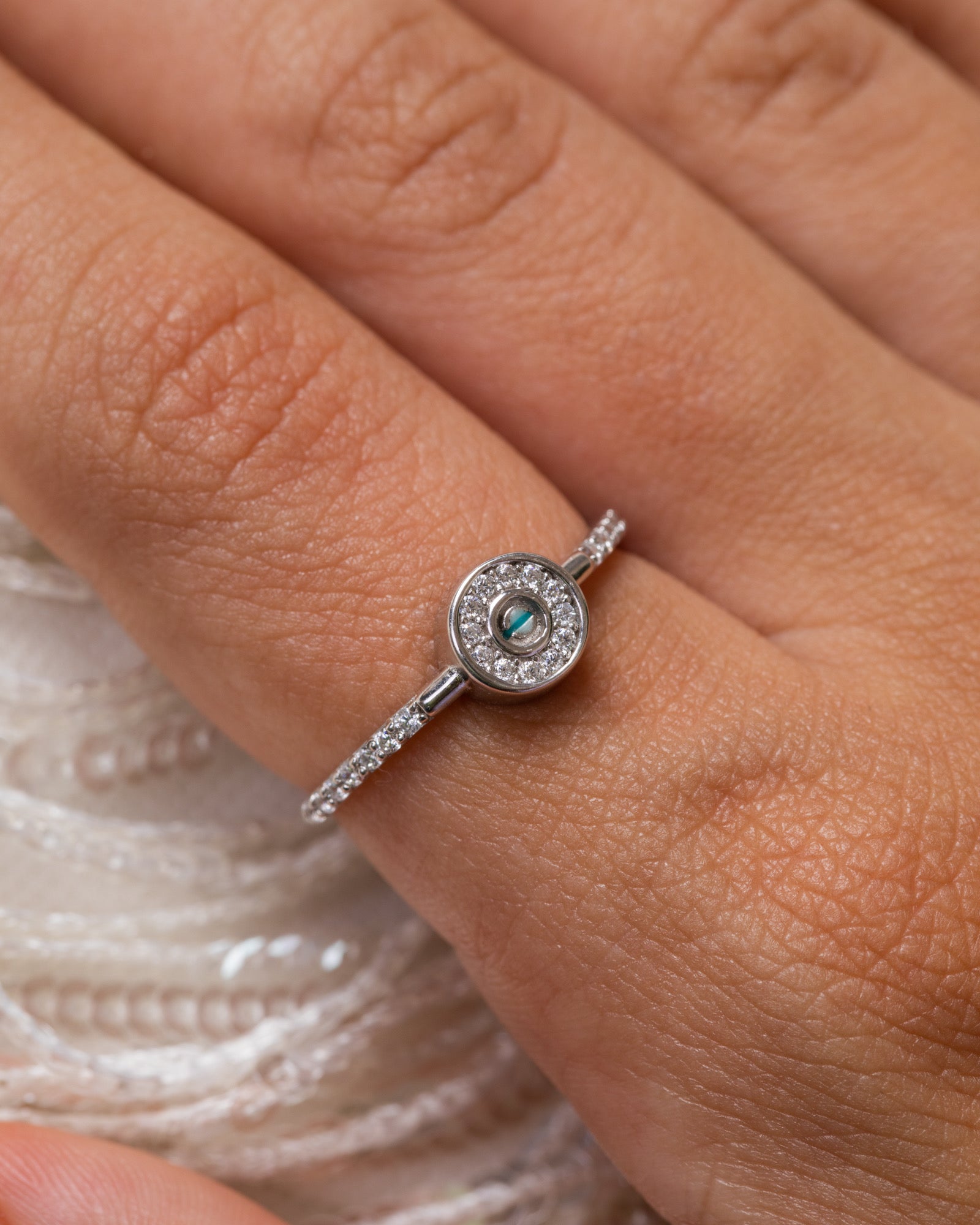 Zircon (0110) Ring