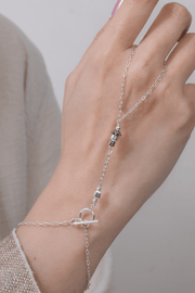 Fanos Handchain