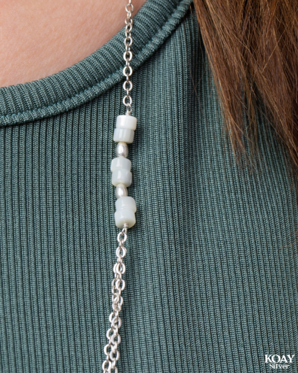 White Sadaf And Oval Necklace