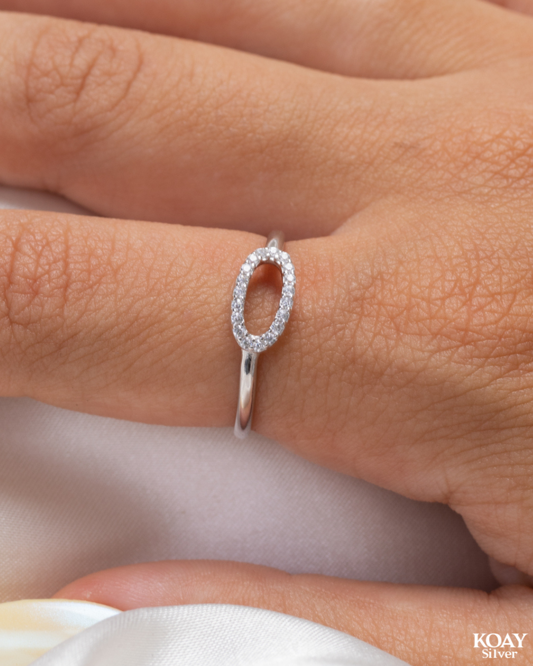 Zircon (0111) Ring