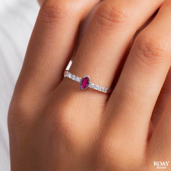 Zircon Oval (0161) Pink Ring