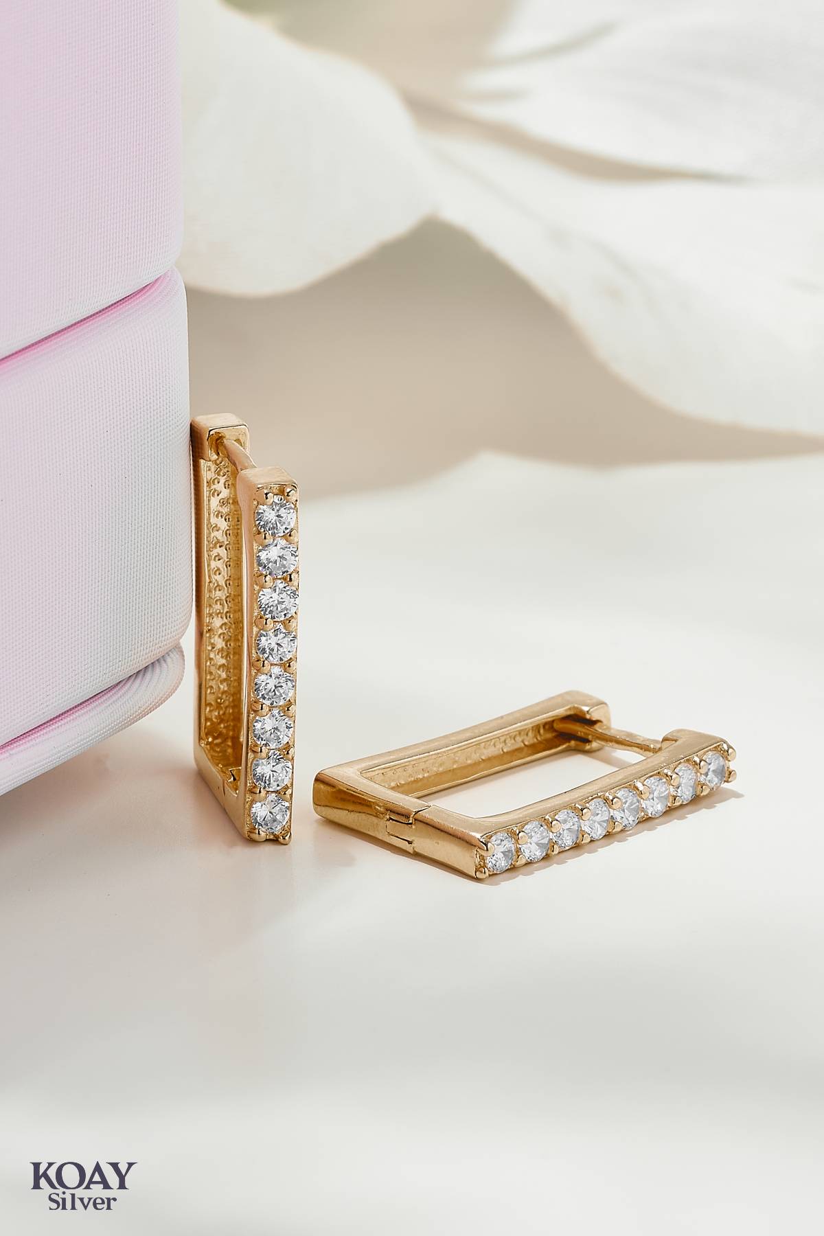 Plain Zircon Gold Plated Earring