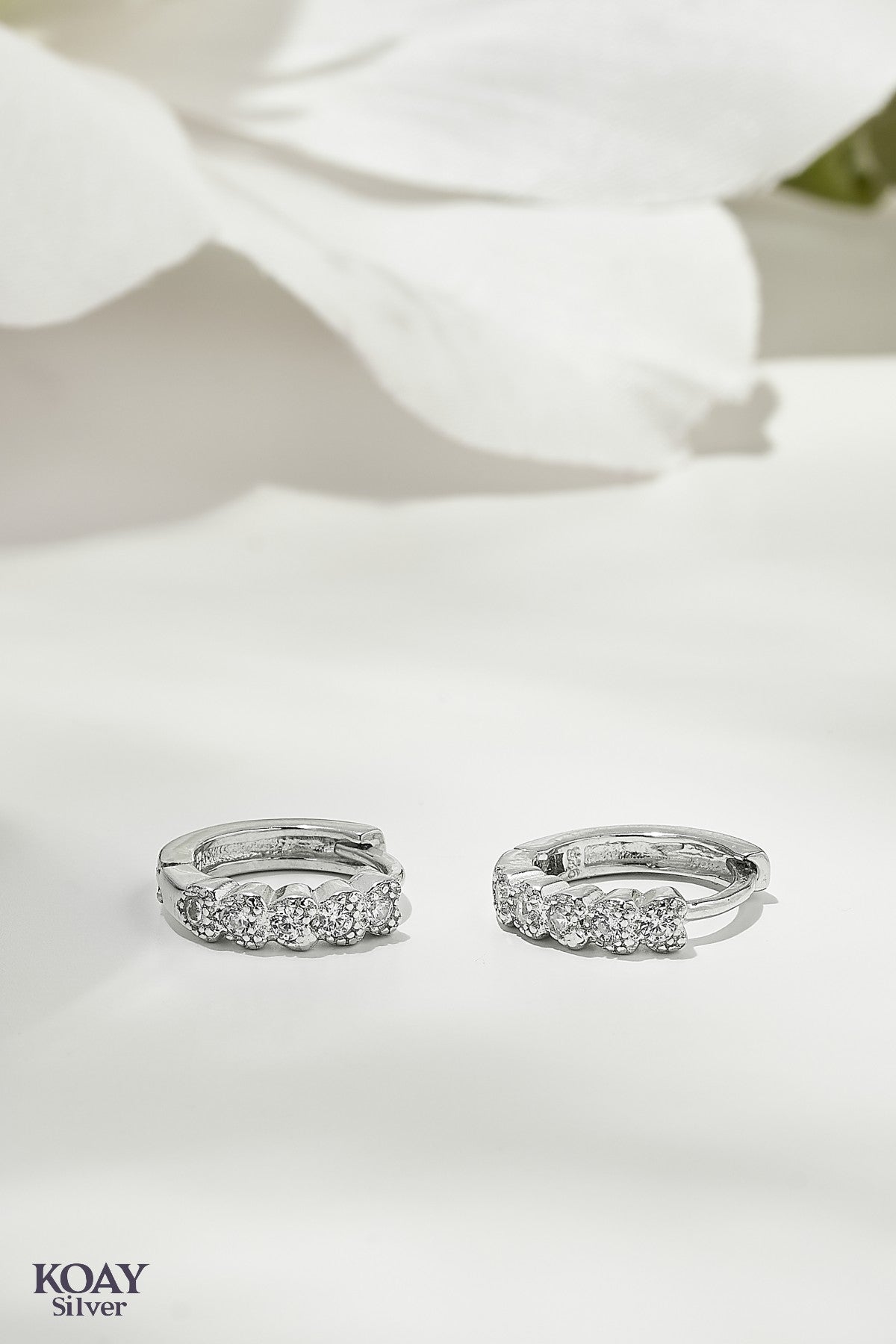 Zircon Hearts Hoop Earring