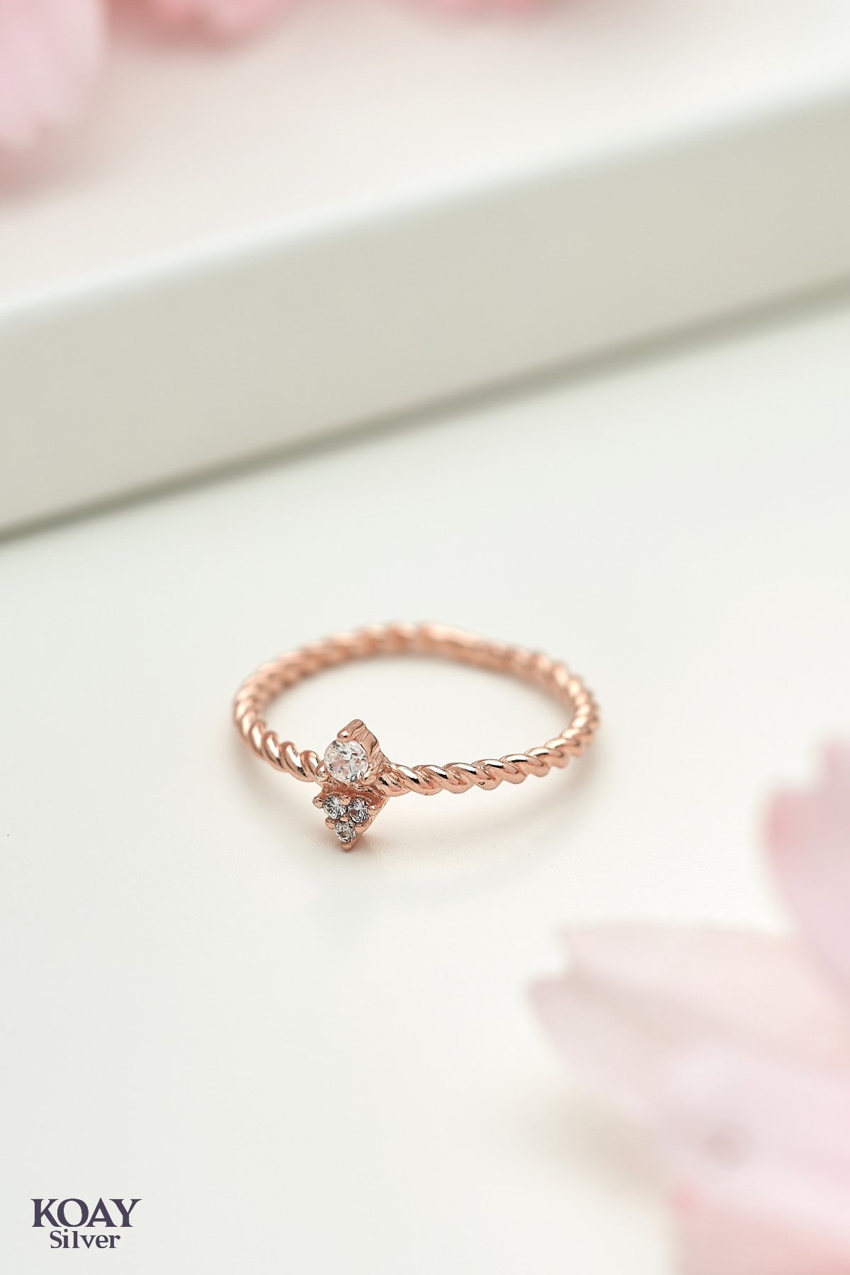 Tiny Zircon Rose Gold Ring