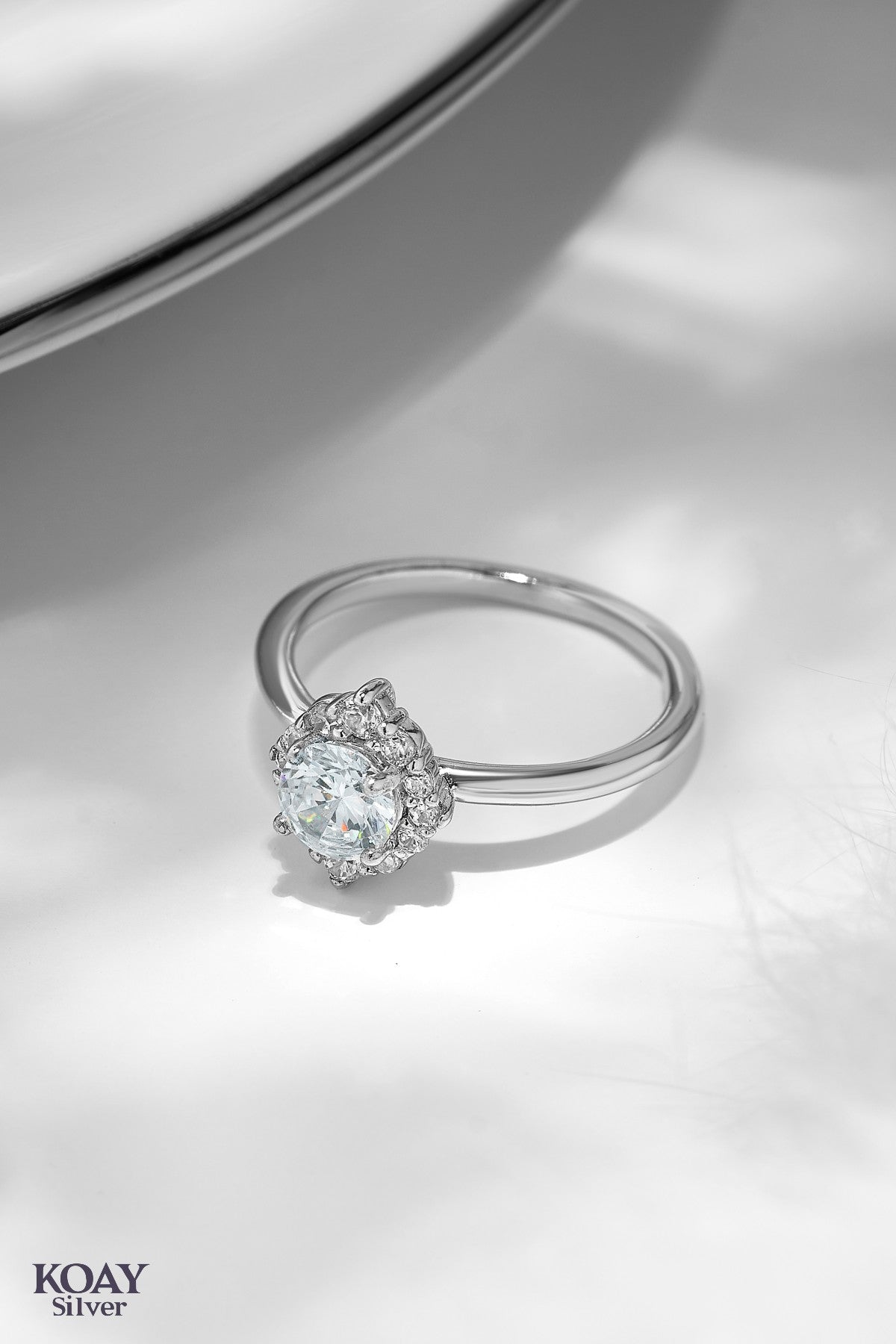 Zircon (022) Ring