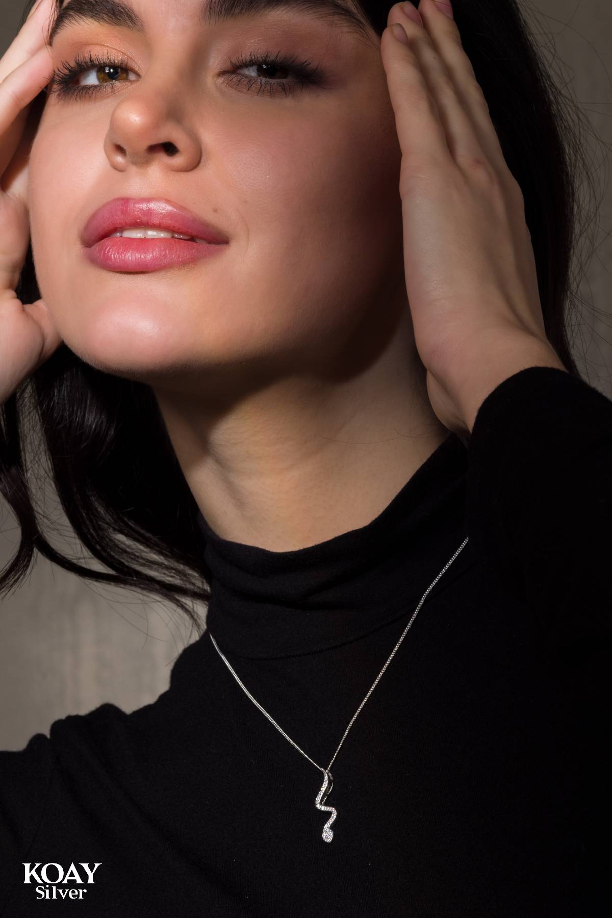Zircon Snake Necklace