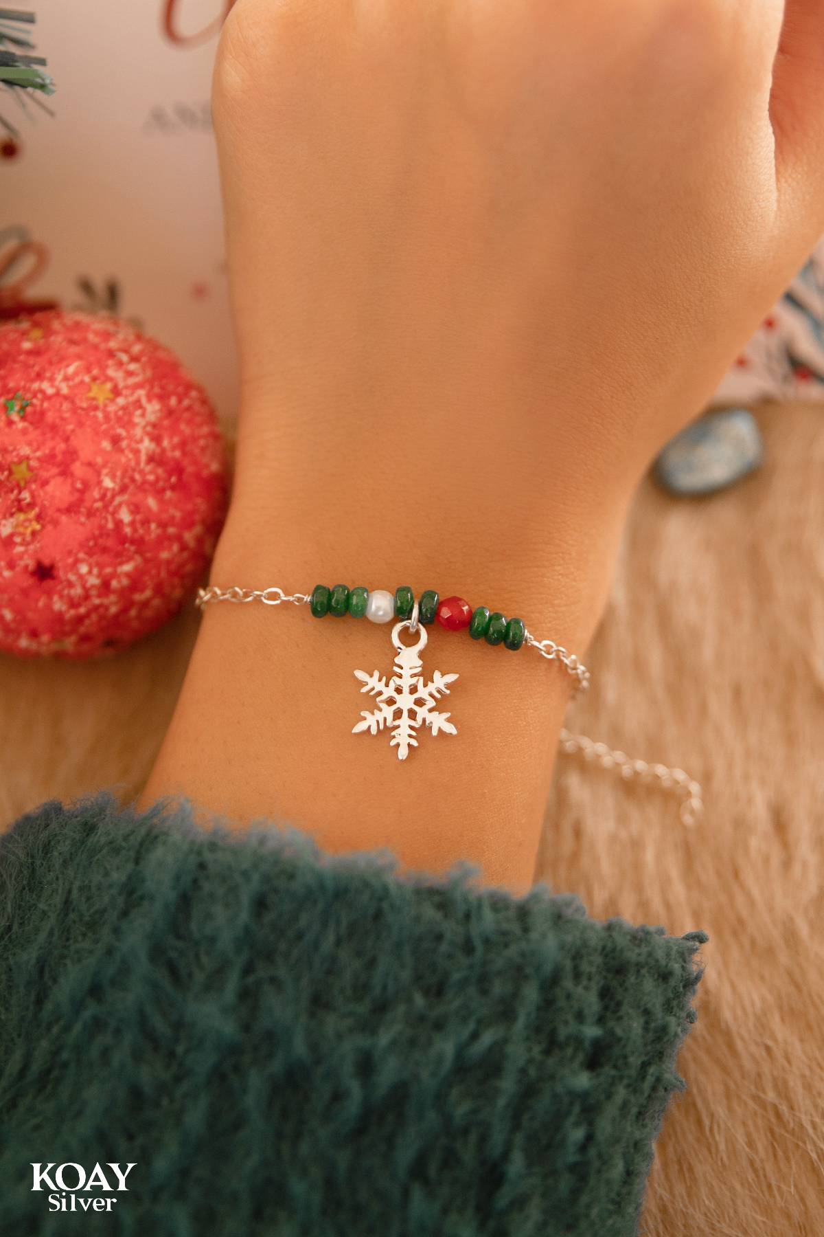Green Snowflake Bracelet