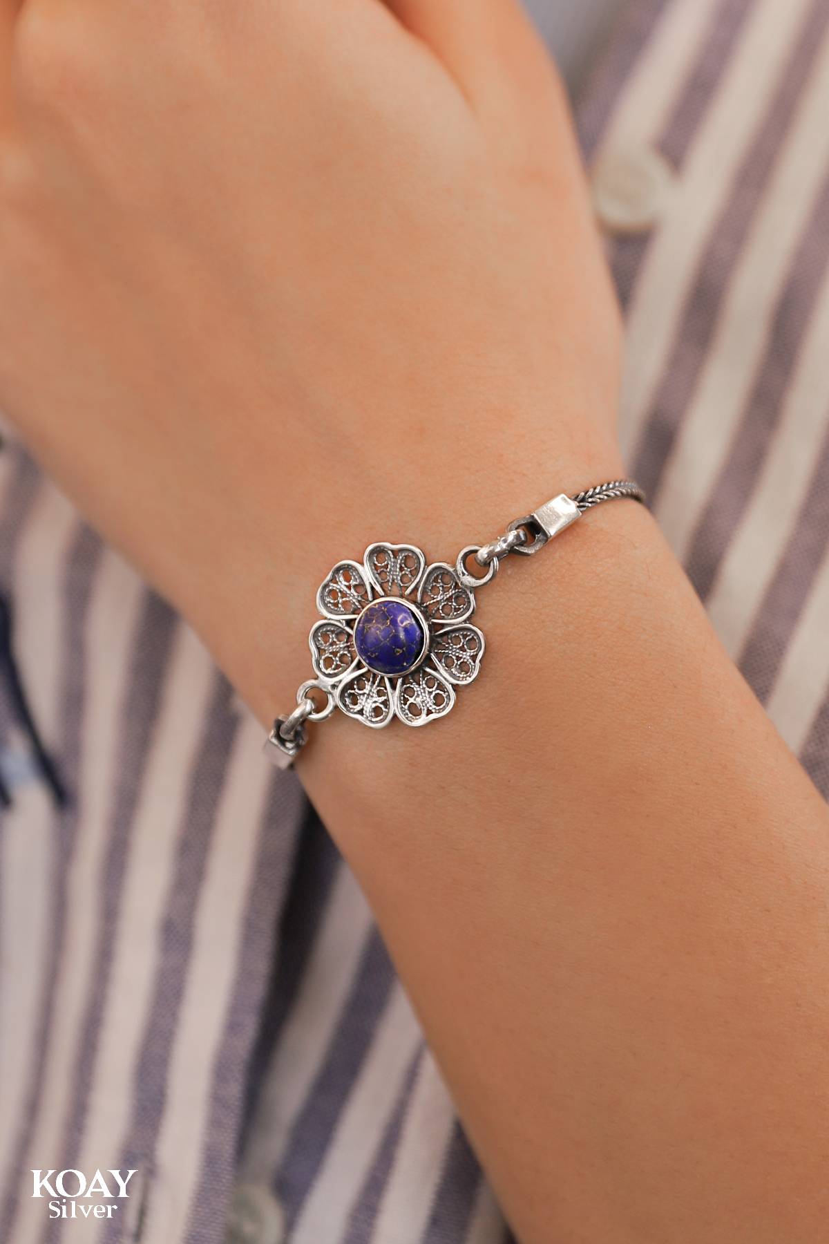 Flower Blue Stone Bracelet