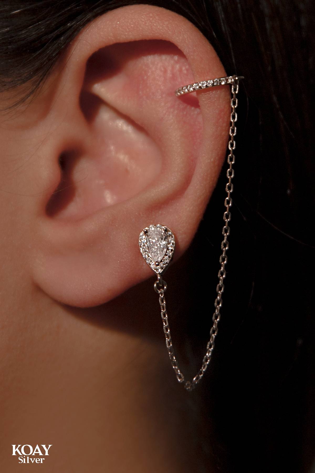 Oval Zircon Earcuff - Single