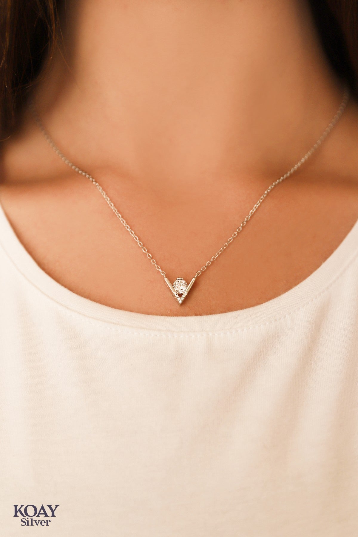Zircon V Necklace